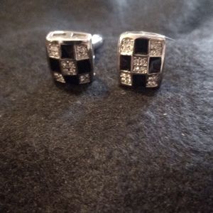 Cufflinks